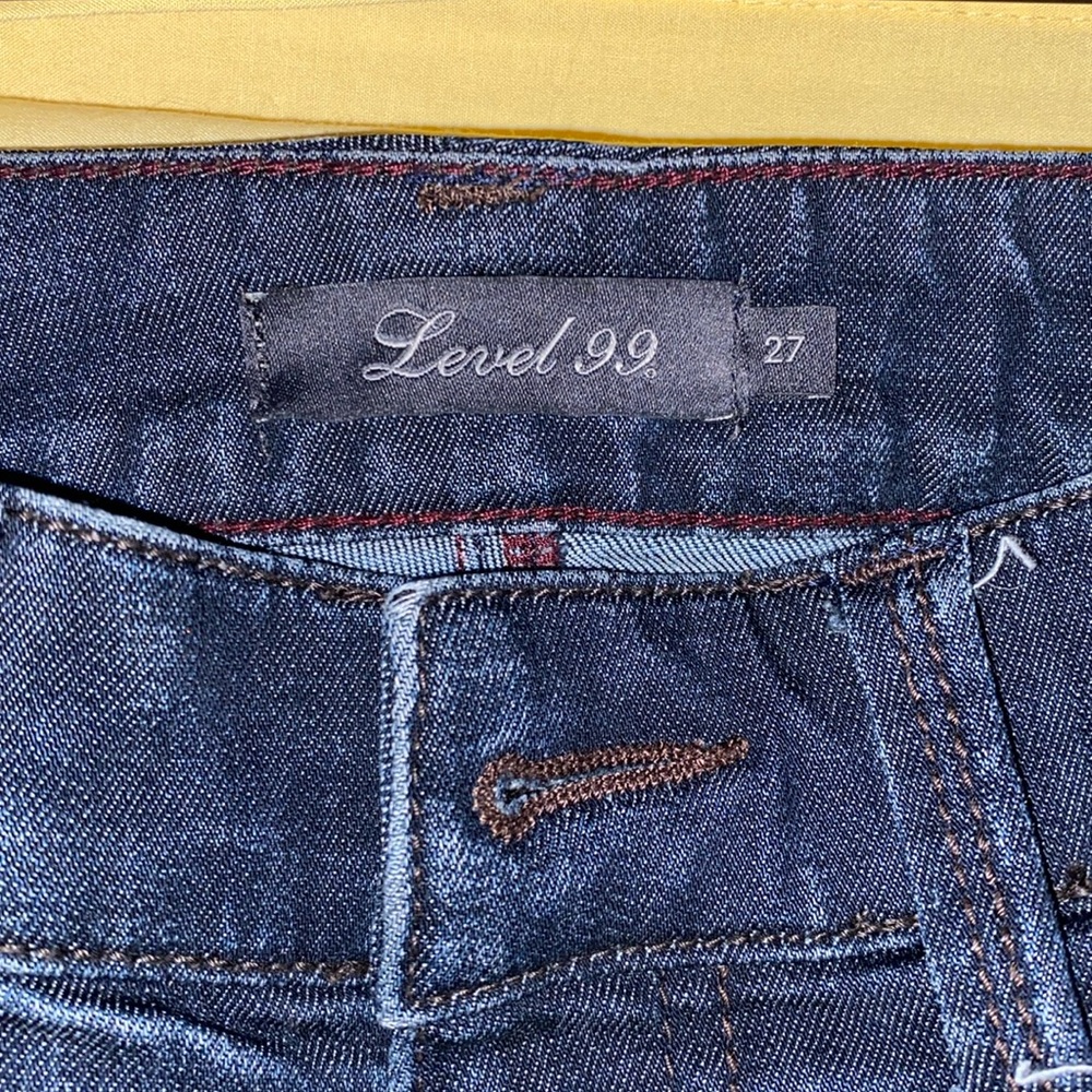 Level 99 slim fit skinny jean dark.  Like new